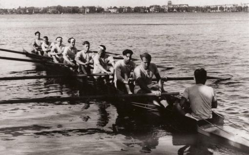 Fraternitas Cursica History 01